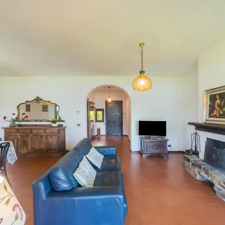 Rita Apartment *